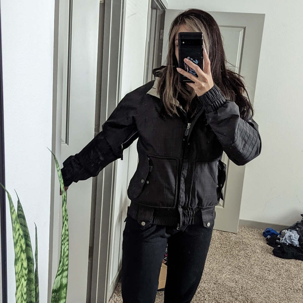 686  Mannual edition Insulated Snowboard jacket